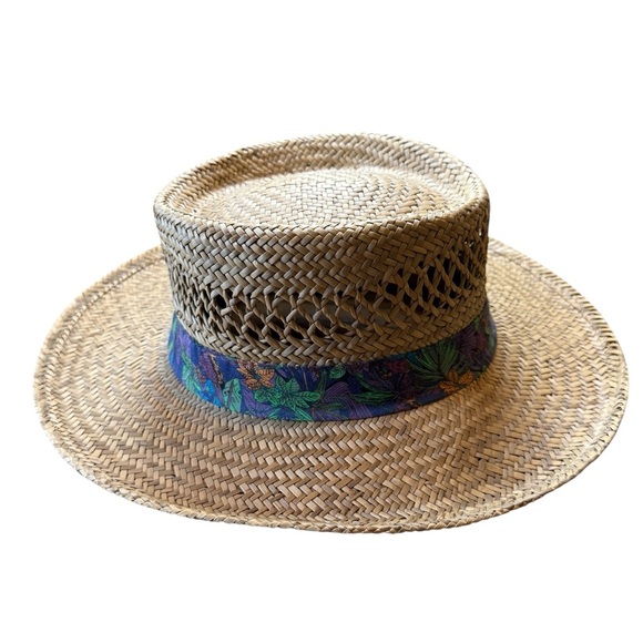 Summer Club Straw Hat Styled in Australia Sun Protection Look At Photos For Size - Picture 4 of 7
